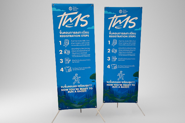 standee-3.jpg
